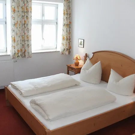 בית הארחה Gastehaus Appelberg 2*